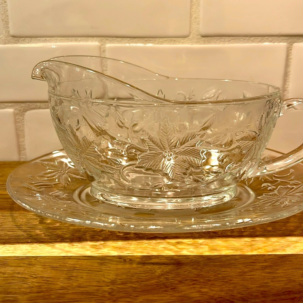 Princess House Vintage Fantasia Gravy Boat and Underplate